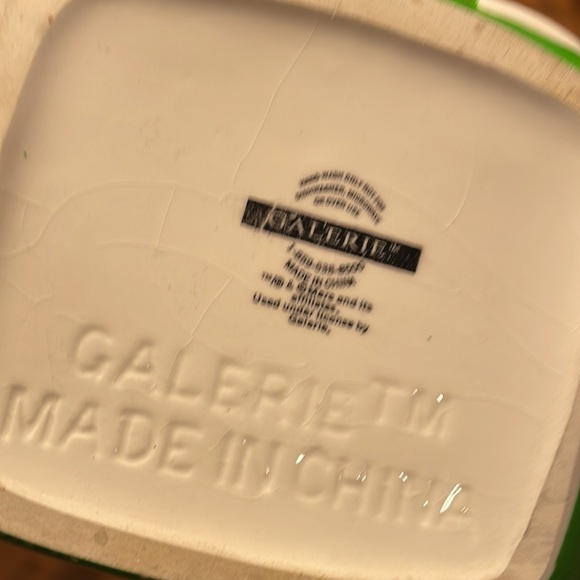 Green m&m candy jar excellent condition other than those two small white spots - Picture 5 of 8